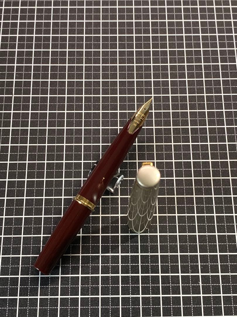PILOT Elite 95s Deep-red 万年筆　字幅EF