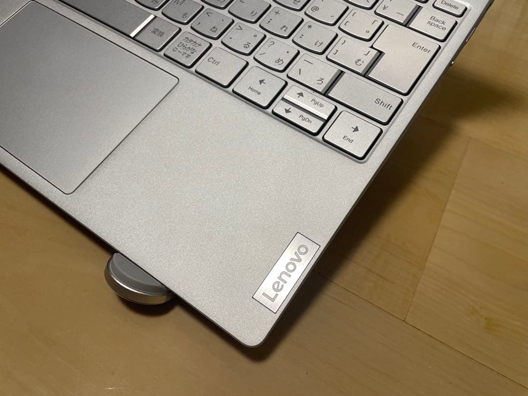 「美品」Lenovo Yoga Slim 7 Carbon 13IAP7