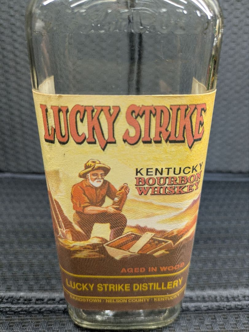 空き瓶 LUCKY STRIKE 15年バーボンウイスキー