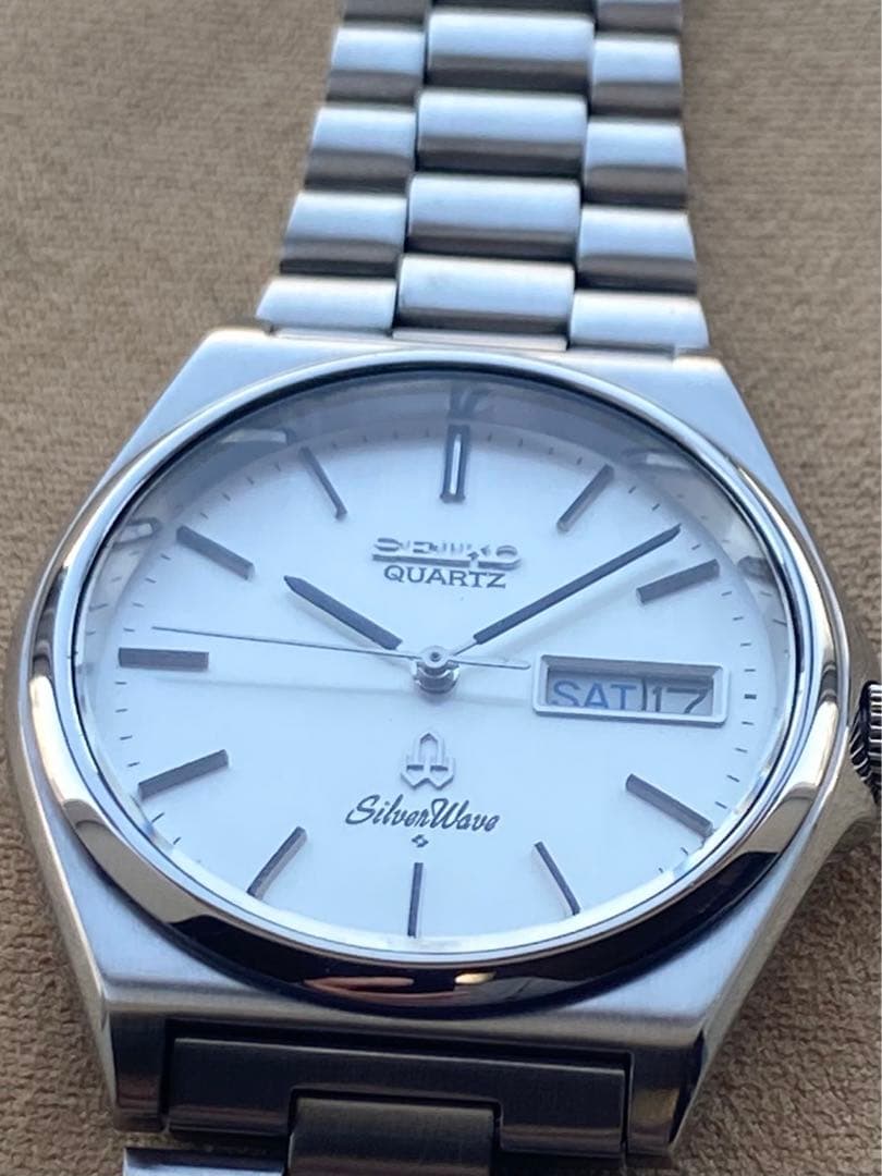 セイコーSEIKOシルバーウェーブ　電池新品　美品