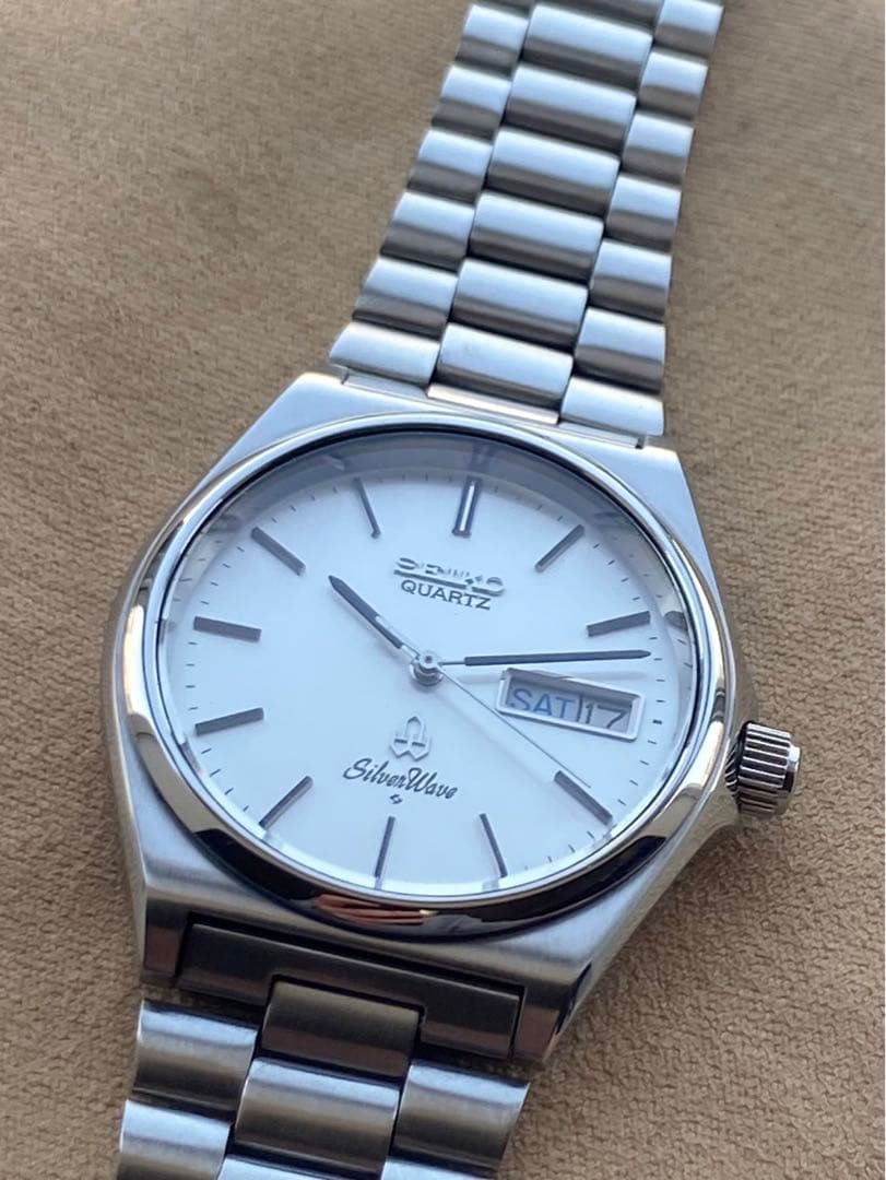 セイコーSEIKOシルバーウェーブ　電池新品　美品