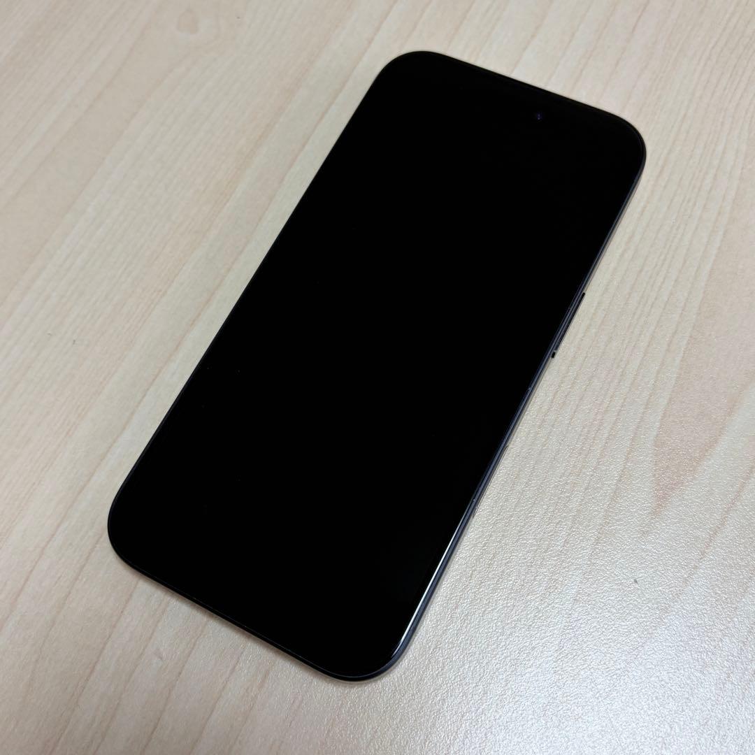 【美品】バッテリー100％ iPhone16 128GB SIMフリー