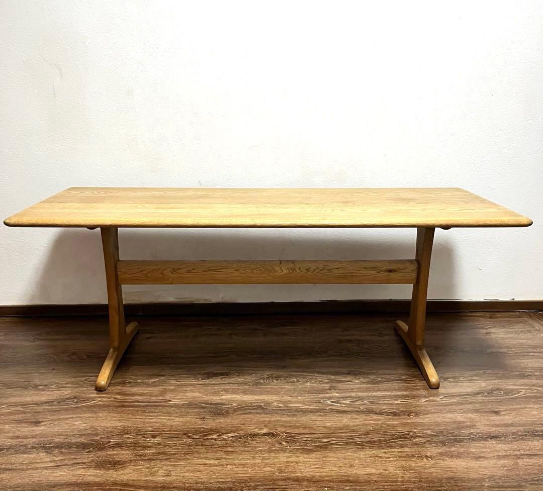 CRASH GATE リビングダイニングテーブル　関家具　クラッシュゲート