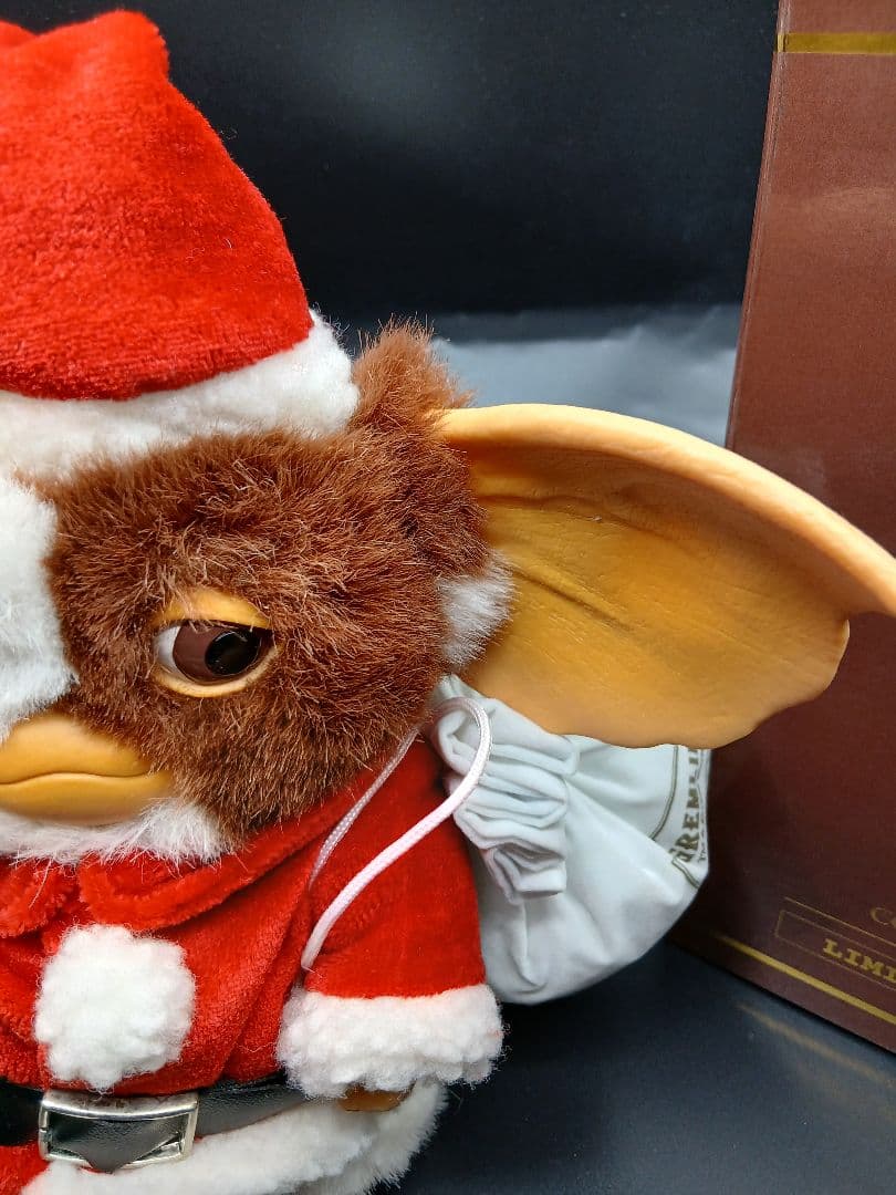 グレムリン　ギズモ　サンタ　フィギュア　ぬいぐるみ
