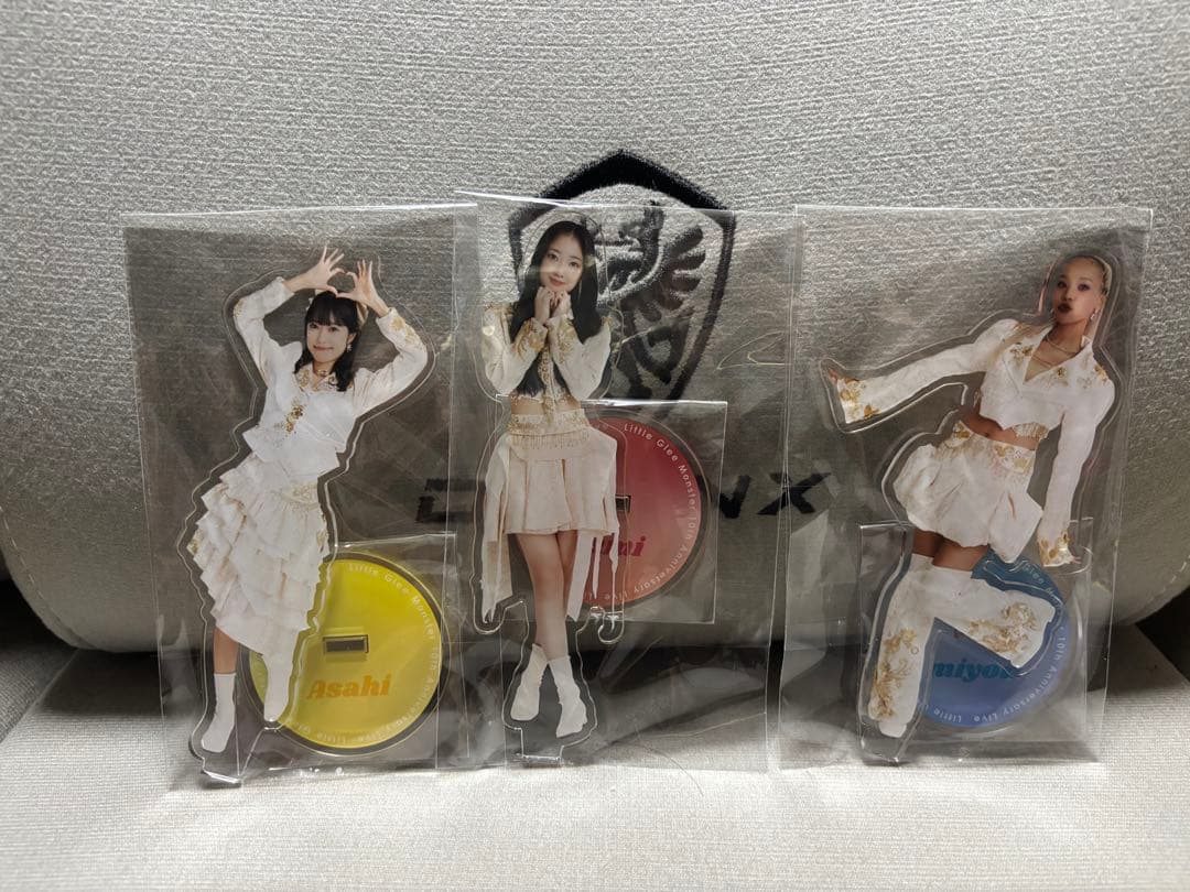 リトグリ ラッフル アクリルスタンドセット