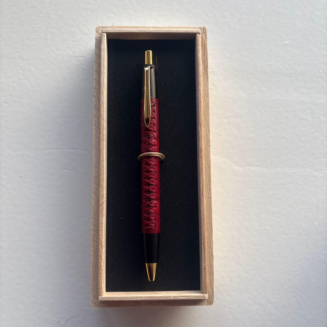 schicksal シックザール　クリムゾンレッド　シャーペン