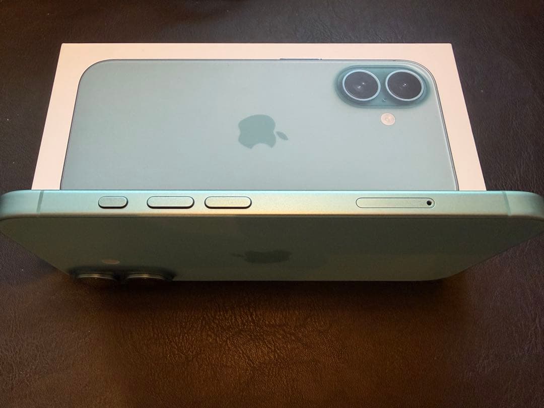 【美品】iPhone 16 128GB ティール