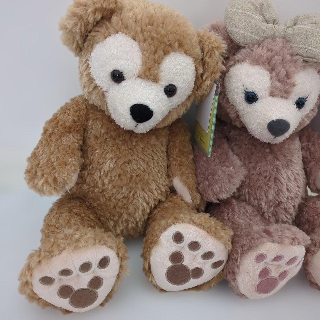 新品タグ付き　ダッフィーとシェリーメイののぬいぐるみ2体セット　ディズニー