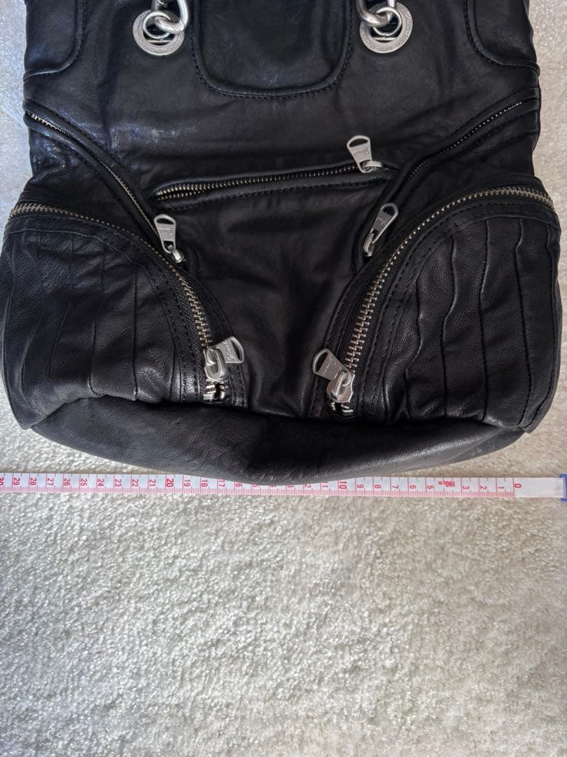 【お値下げ中】【美品】DIESEL レザーチェーンバッグ