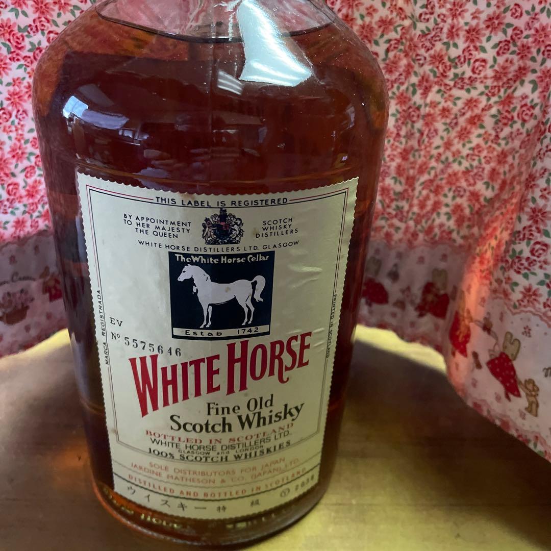 ホワイトホース　スコッチウイスキー　瓶
