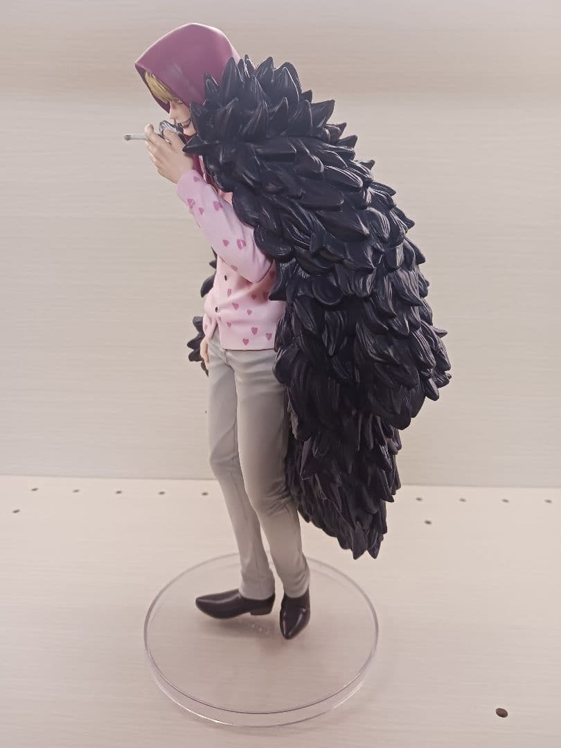 ワンピース　フィギュア　一番くじ　The Unbreakable Law　開封品