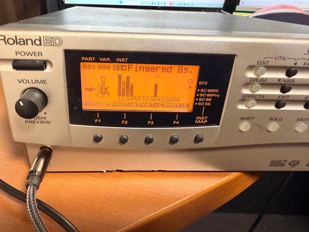 Roland SC-8850 SOUND Canvas 音源モジュール 中古