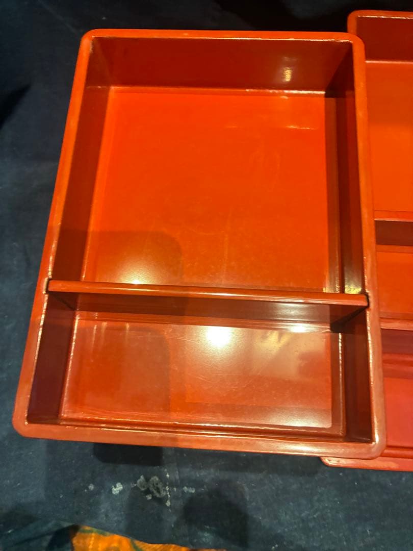 野弁当　漆器　朱塗り　沈金　桜　五段弁当　5人分　傷み無し　雛祭り