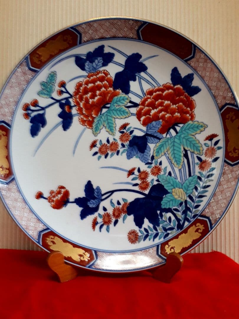 鍋島焼、市川哲山の大皿