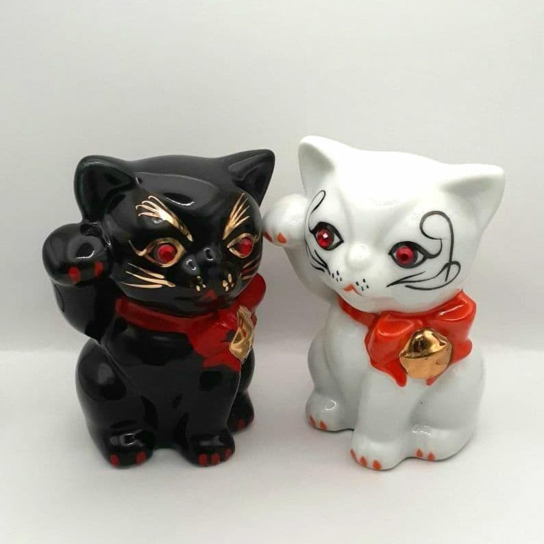 95 東海銀行ノベルティ 陶器製 リボン猫 貯金箱 2体セット 白黒 非売品