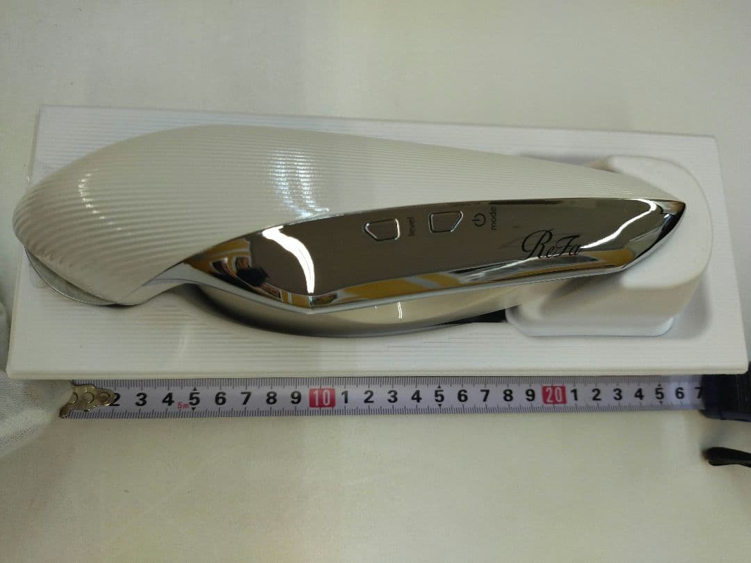 未使用品　ReFa 美顔器 RE-AA02A　ホワイト