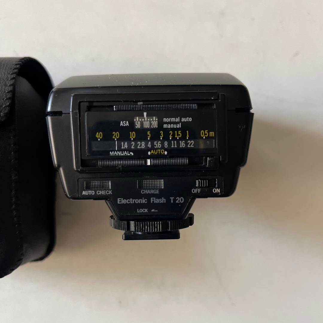 Nikon EM 　一眼レフカメラ標準レンズ・他セット