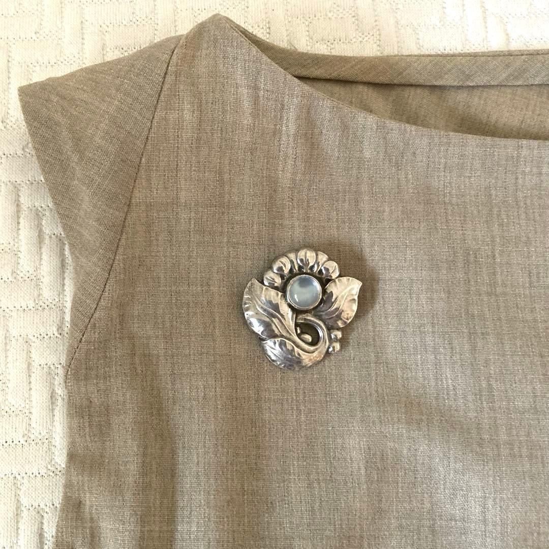 ジョージジェンセン　ブローチ　ムーンストーン　71