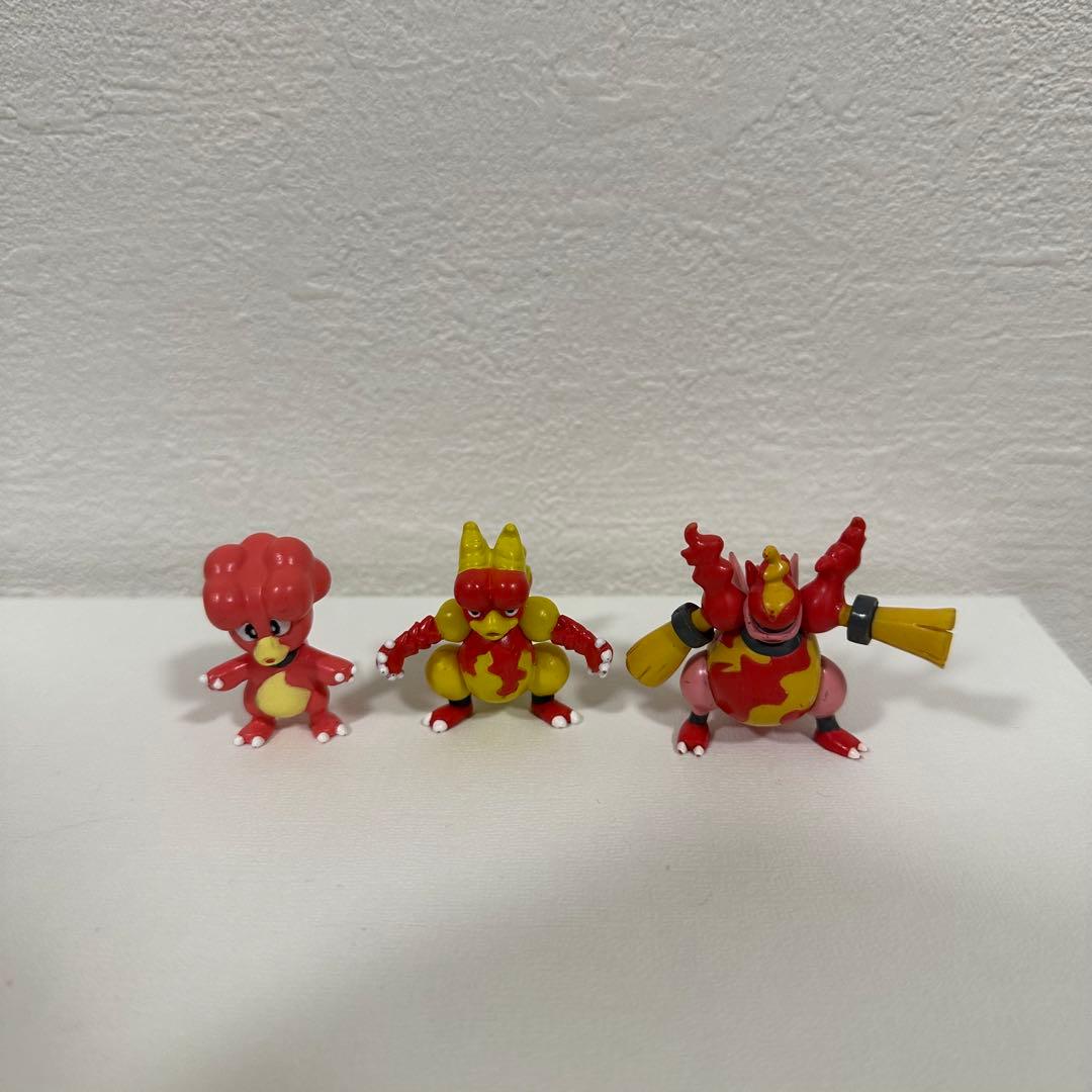 ポケモン　モンコレ　初期　ブビィ　ブーバー　ブーバーン　3体セット