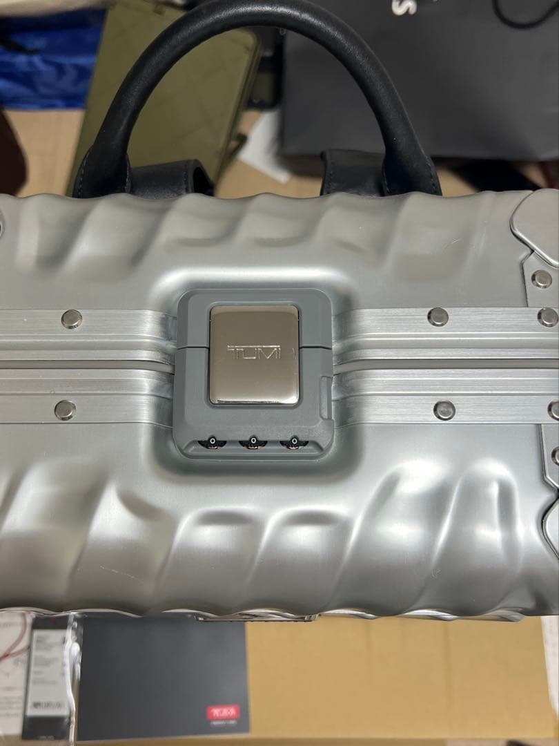 TUMI　19DEGREE レアキャリーバック