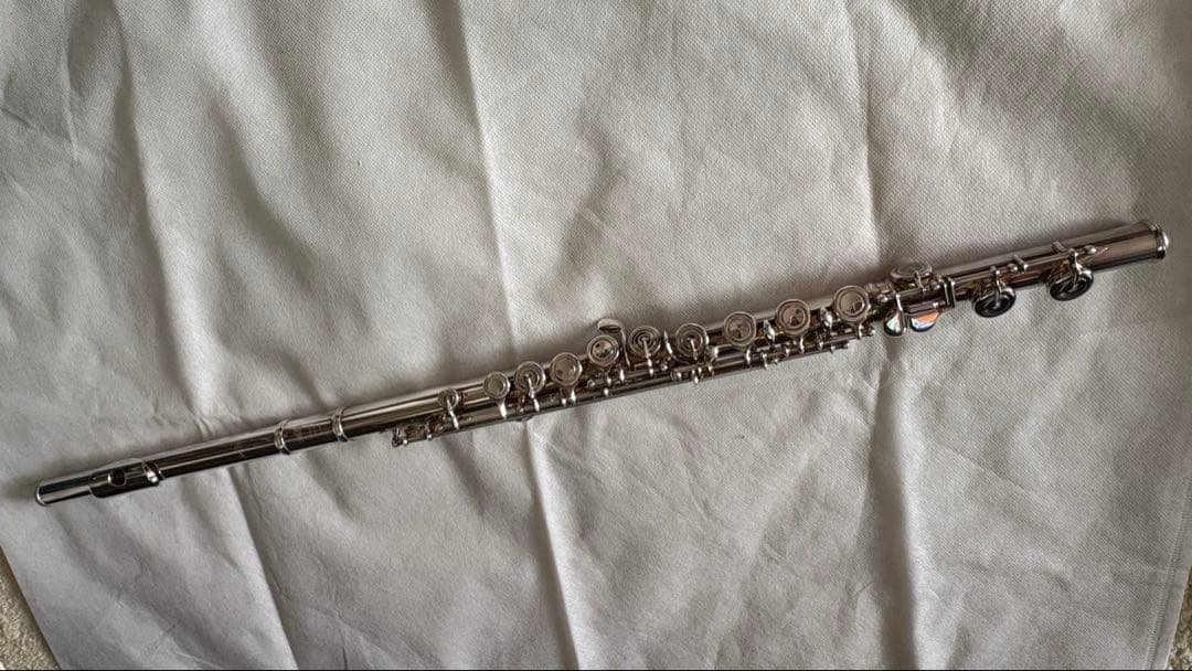 アルタス フルート　A1007 （管体銀）　調整済