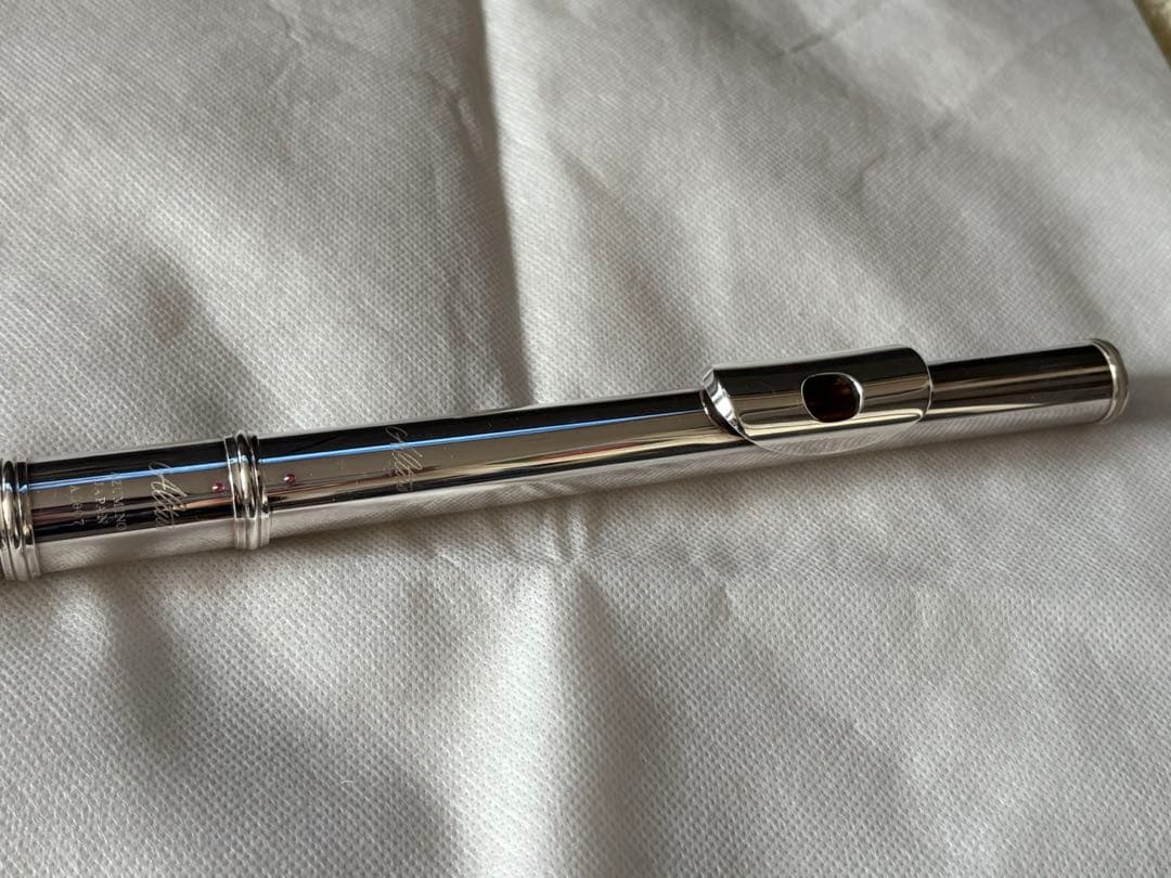 アルタス フルート　A1007 （管体銀）　調整済