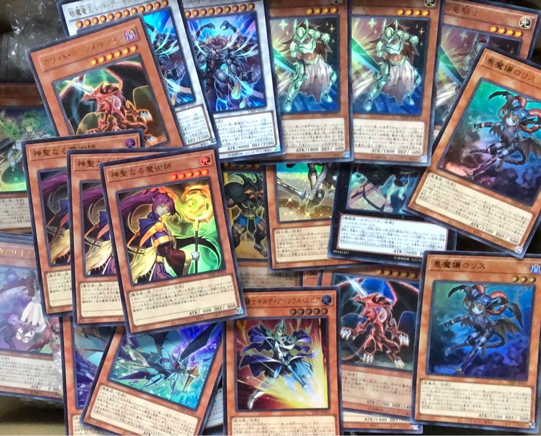 遊戯王 光り物 大量 3000枚 まとめ売り スーパー以上
