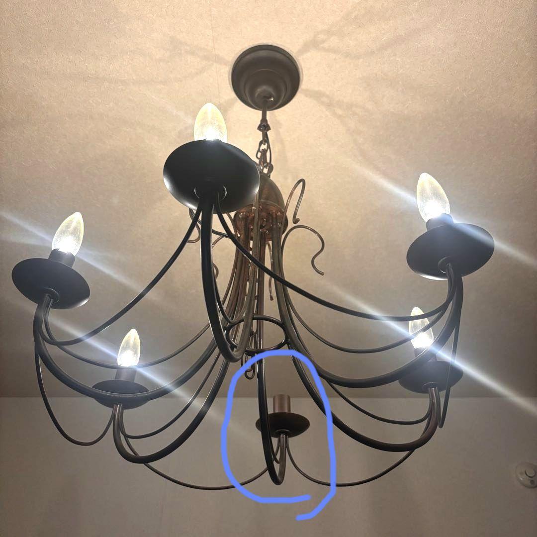 【アンティーク風】サビ加工　シャンデリア　東京インテリア関連　6灯