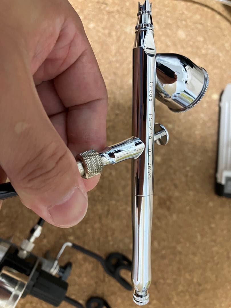 エアブラシ、コンプレッサー、ペイントブース　一式　ガンプラ・プラモデル