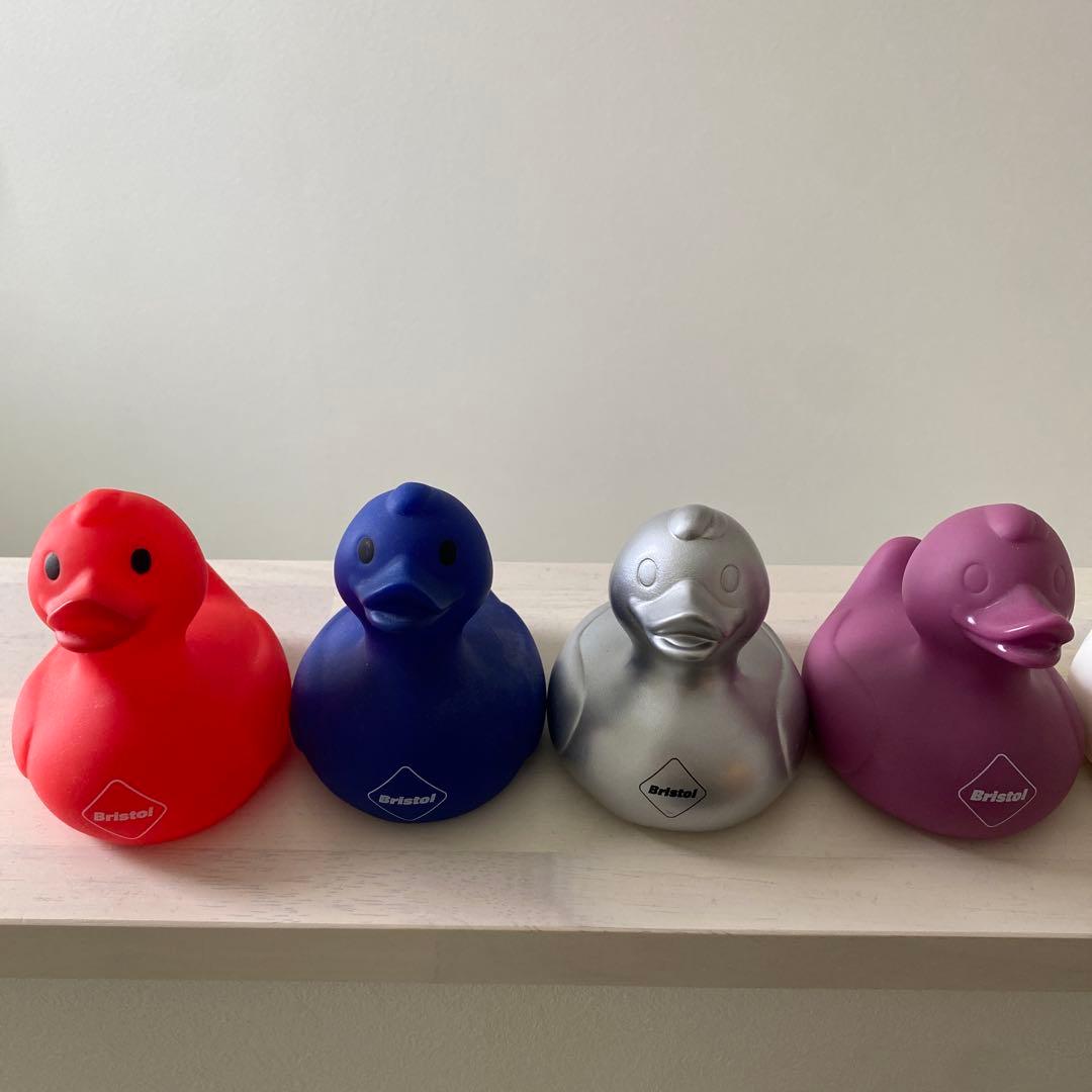 fcrb アヒルセット　18匹➕おまけつき