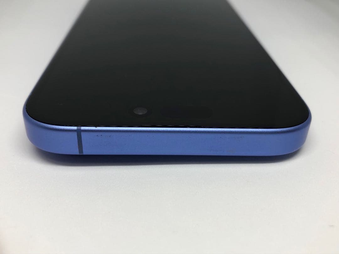 iPhone16 256GB ウルトラマリン国内版 SIMフリー 中古Cランク