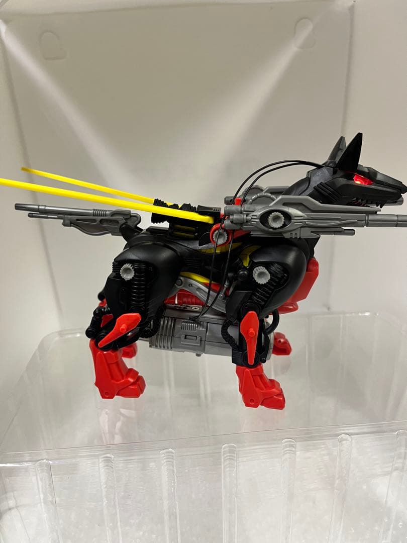 ゾイドZOIDS ジークドーベル（ドーベルマンタイプ）アイフラッシャー付き