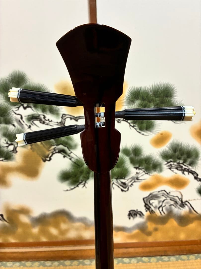 沖縄三線！黒木！上質黒檀！真壁型 ！本蛇皮　本張り【一枚張り】