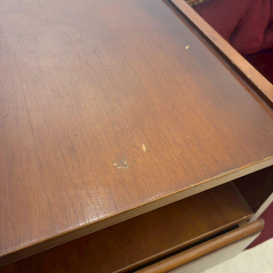 ビクトリアンスタイル ワインレッド　猫足ソファー　アンティーク　引き出し付き