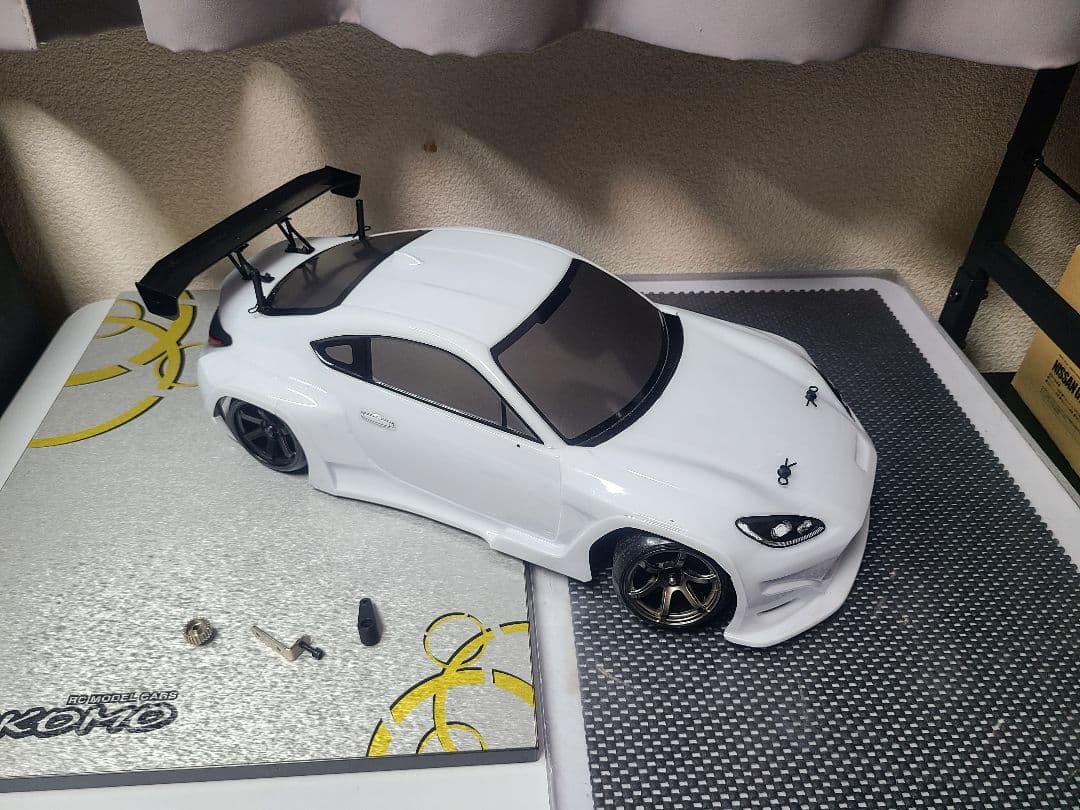 ヨコモ　RD2.0　ラジコン　シャーシ　ドリフト　　ボディ　YOKOMO