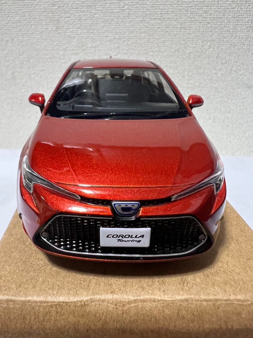 【非売品】 トヨタ カローラツーリング ミニカー 1/43 赤