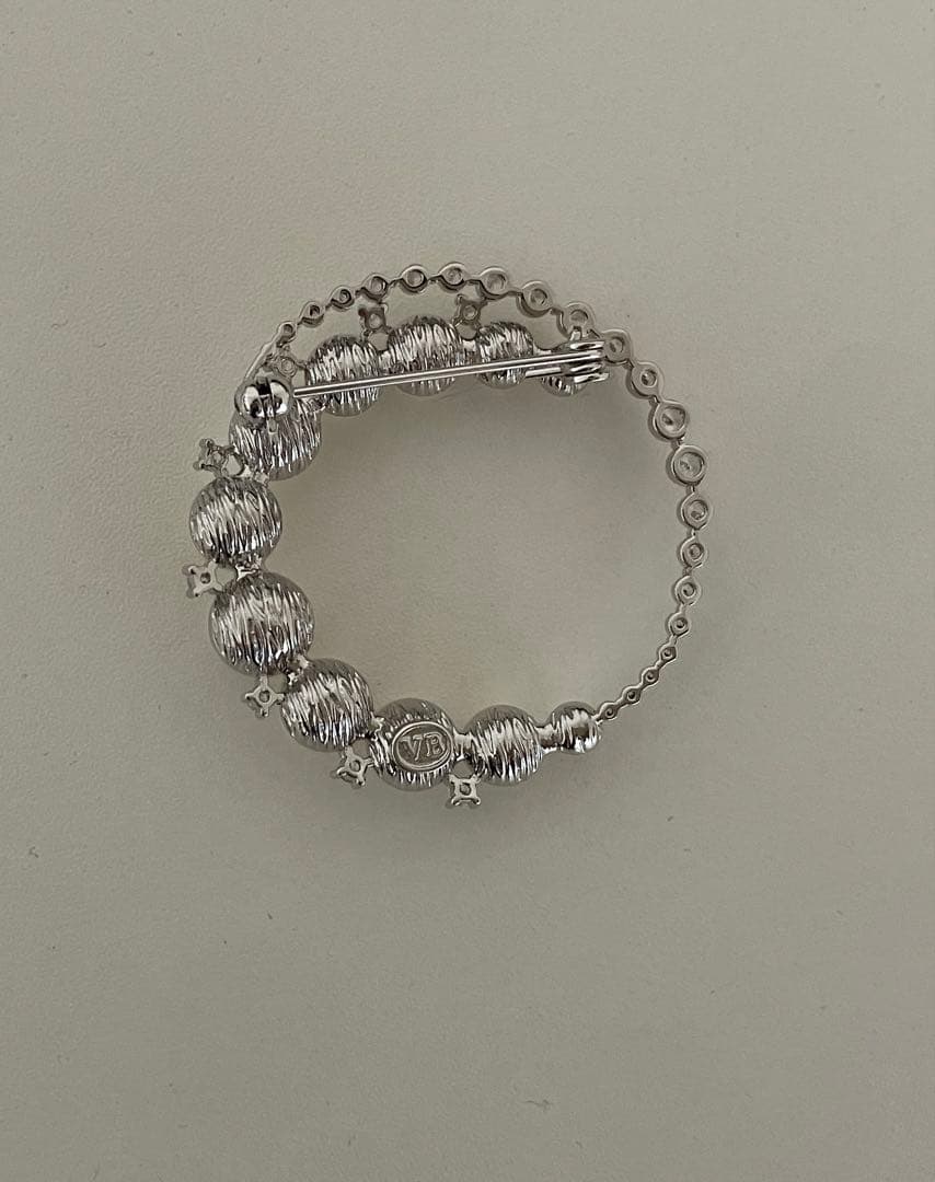 ☆VERY掲載☆ ヴァンドームブティック　貝パール　ブローチ