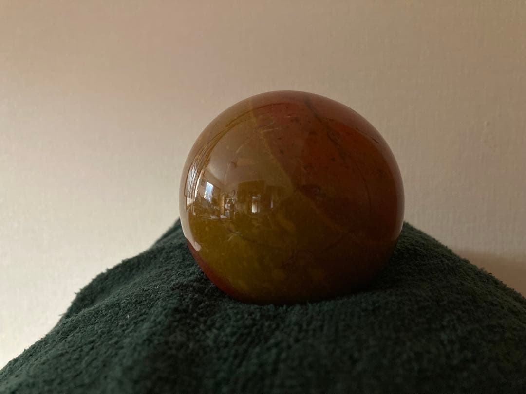 佐渡赤石　直径7センチ