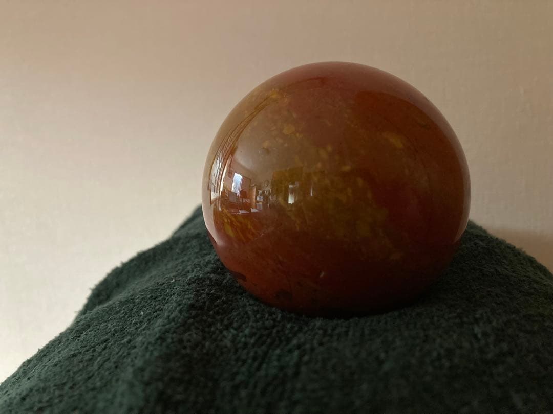 佐渡赤石　直径7センチ