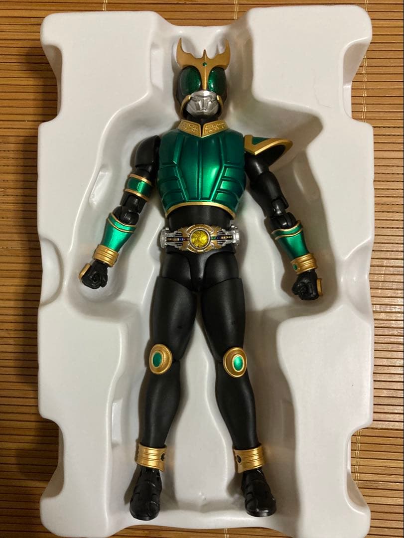 S.H.Figuarts 真骨彫 クウガ ペガサス & ライジングペガサス