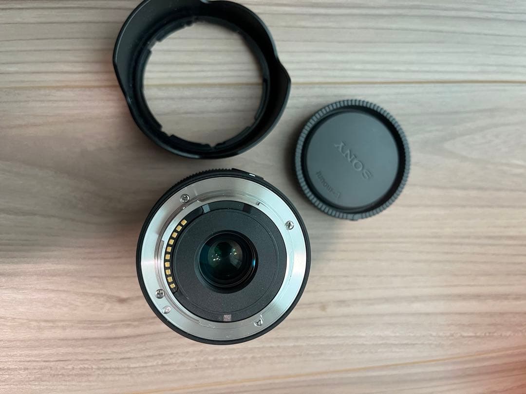 SONY E 11mm F1.8 レンズ 本体