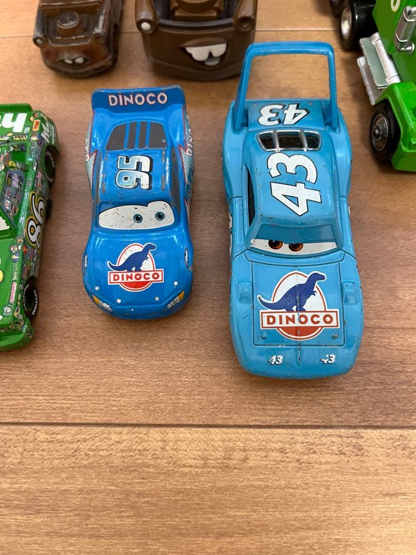 まとめ売り　カーズ　おもちゃ　コンボイ　トレーラー　マック　トミカ　タカラトミー