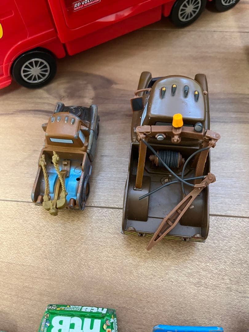 まとめ売り　カーズ　おもちゃ　コンボイ　トレーラー　マック　トミカ　タカラトミー