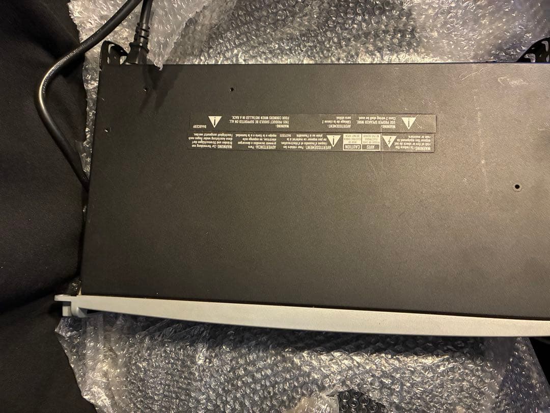 ShiyonQSC PLX 1804 パワーアンプ　made in USA