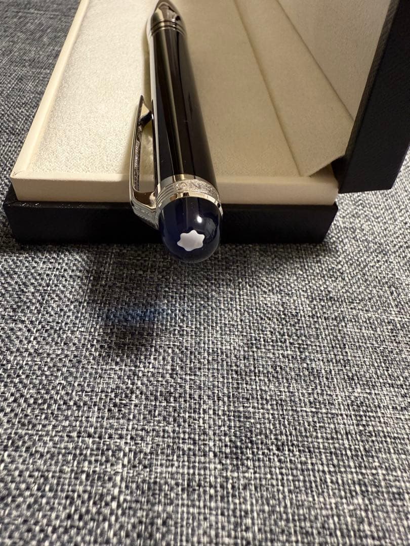 K*e様 【箱、証明書付】MONTBLANC ボールペン スターウォーカー