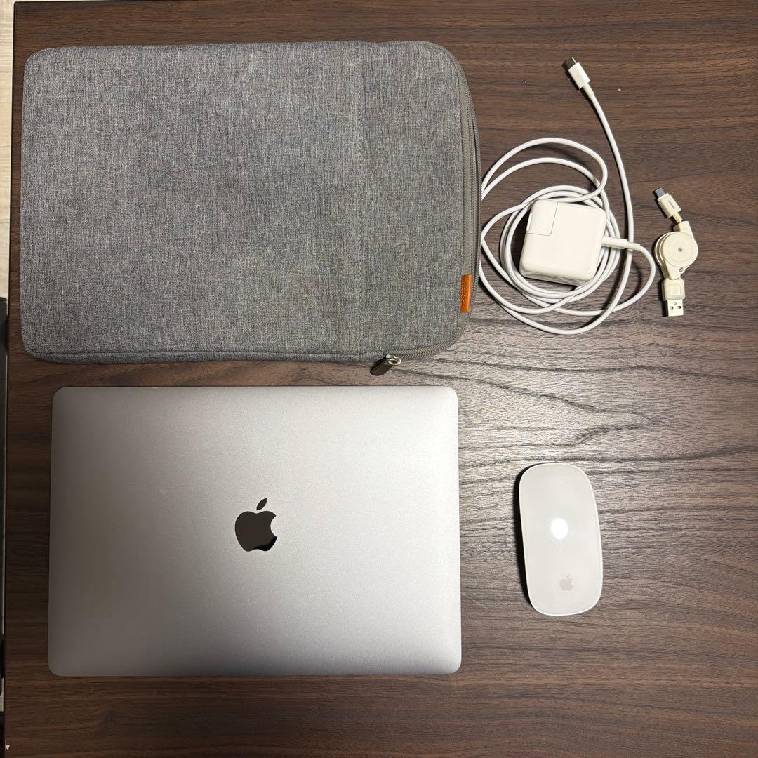 M1 MacBook Pro 2020 Magic Mouse付き