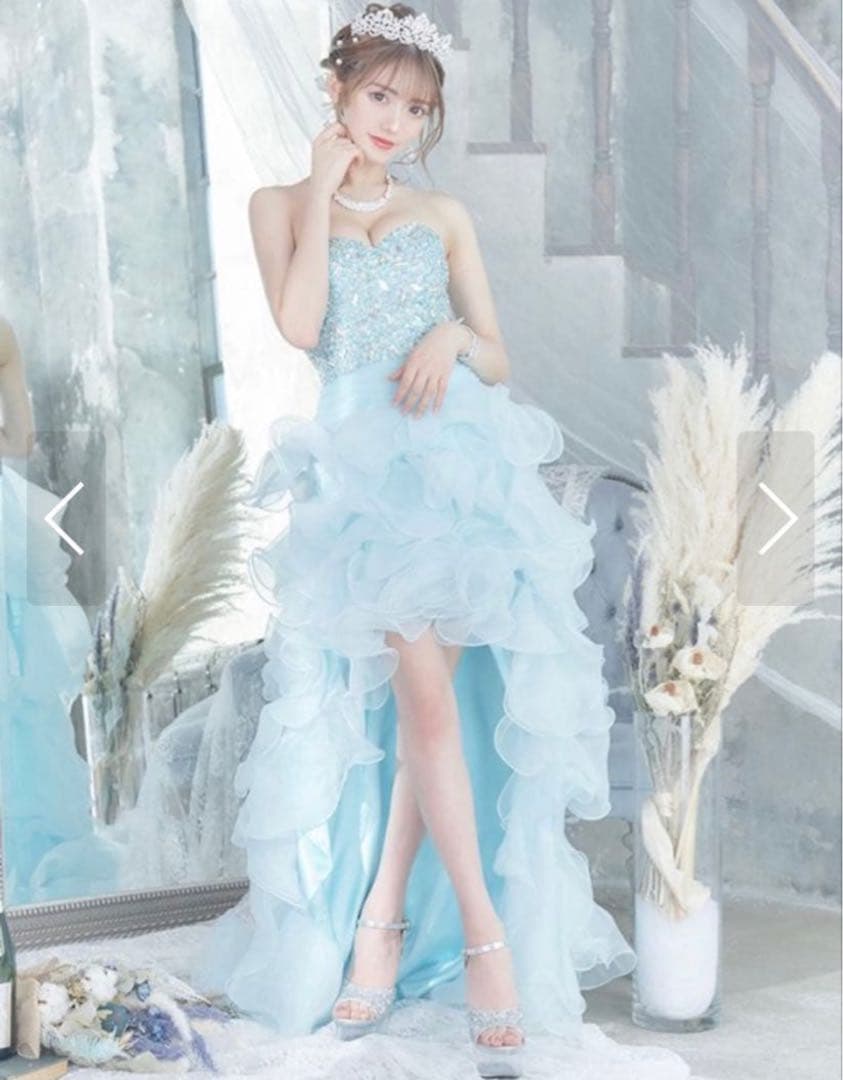 S*様 水色フリルドレス ビーズ刺繍　AR sugar