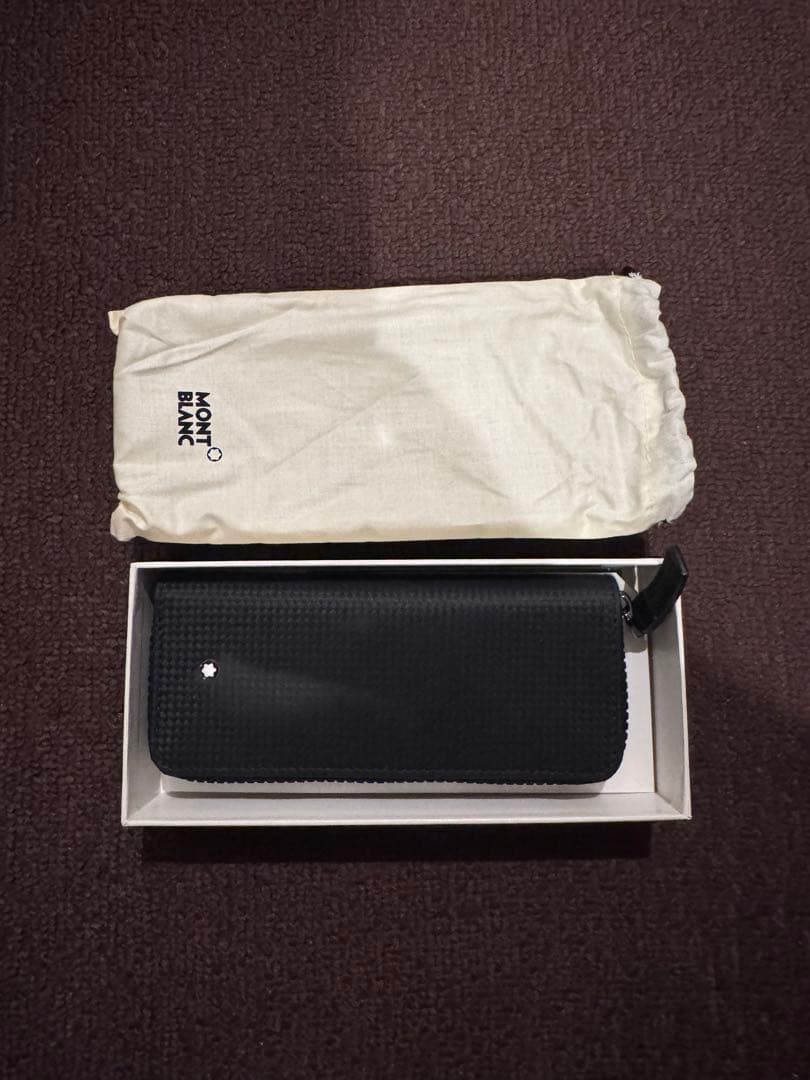 【新品未使用】Mont Blanc Extreme ペンケース 111146