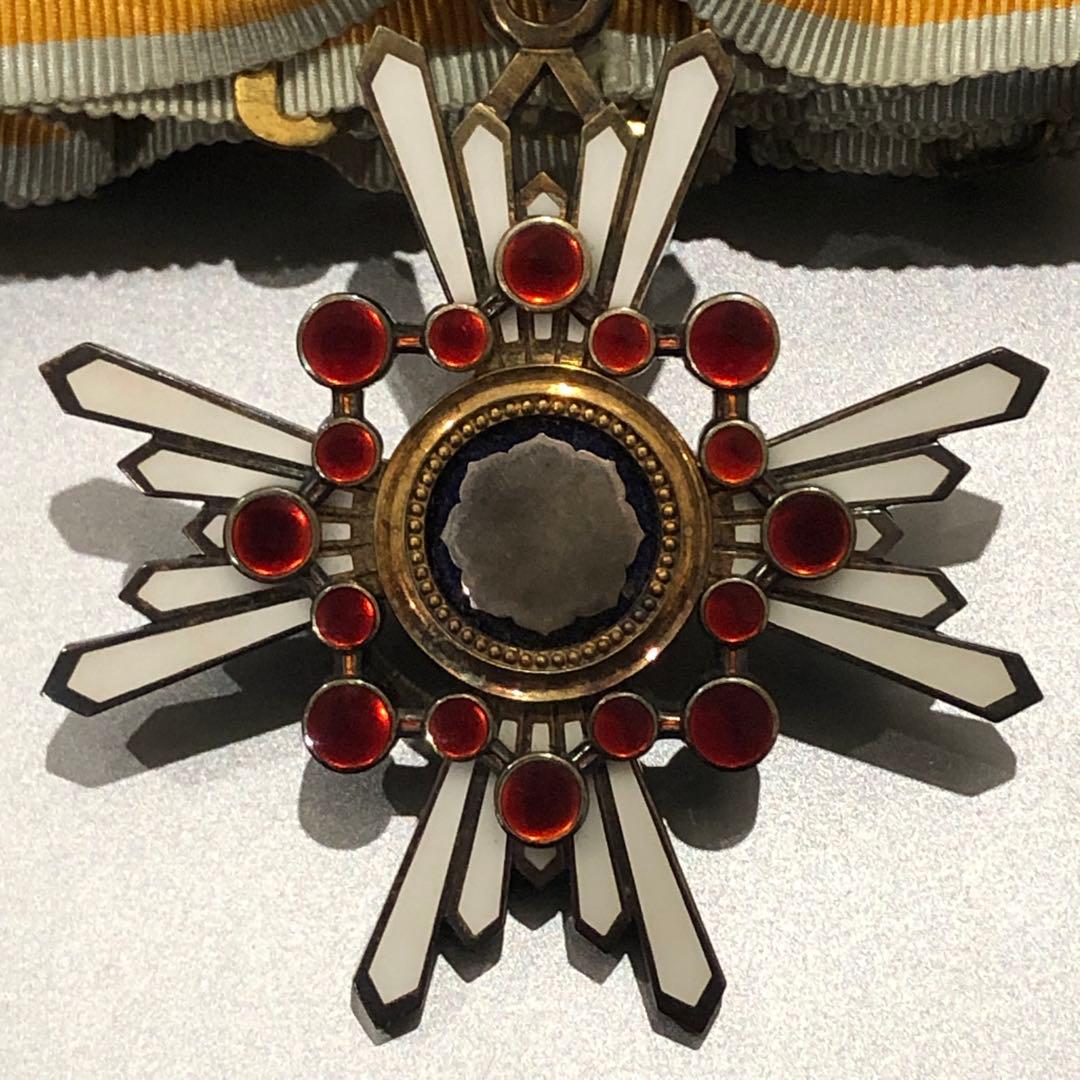 【送料無料・訳あり】日本軍 陸軍 海軍 勲章 記章 徽章 勲三等瑞宝章 本体のみ