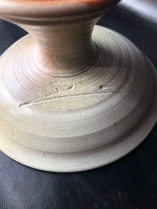 究極の美◼️蔵からかなり美しい盃の様な陶器が出てきました。古美術品、茶道具？盃